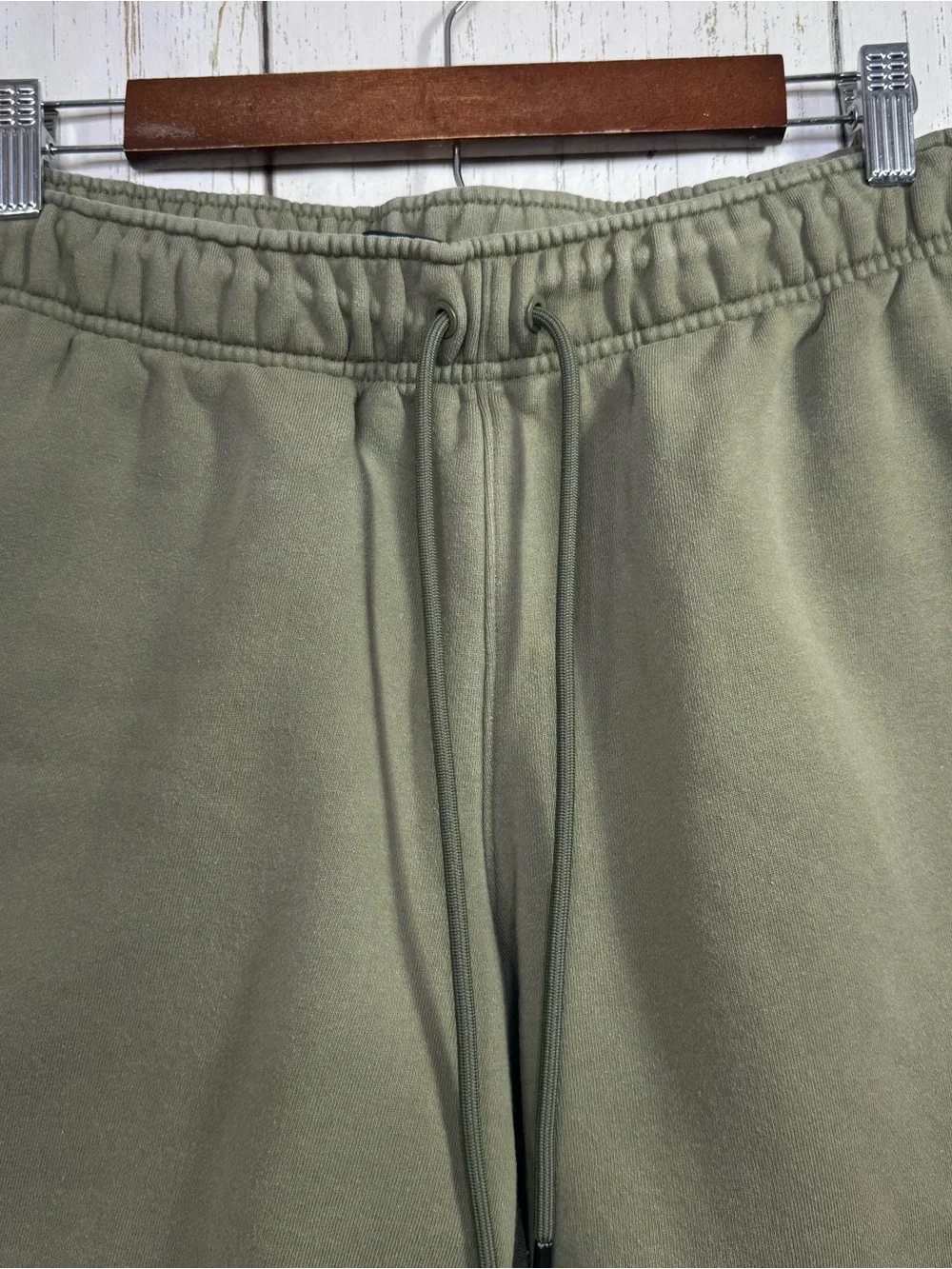 Jordan Olive Green Fleece Sweat Shorts Size M Athletic Lounge Casual Workout